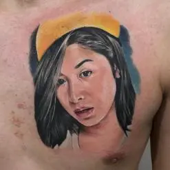 Aaron Olaguivel (Omom Tattoo)