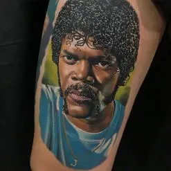Aaron Olaguivel (Omom Tattoo)