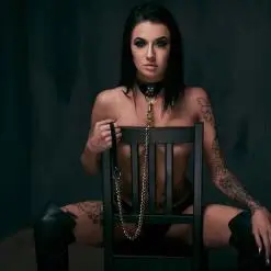 Cloe Raven