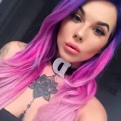 Dannika Daisy