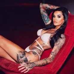 Lauren Houldsworth