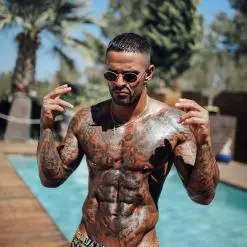Leon Scott