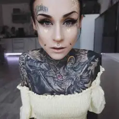 Monami Frost (Irena Straume)