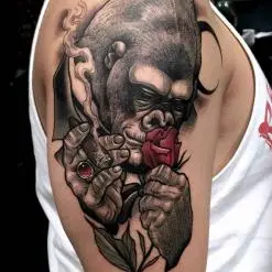 Varo Tattooer