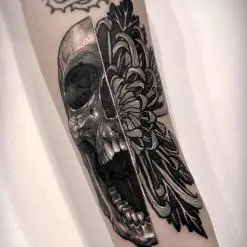 Varo Tattooer