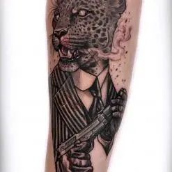 Varo Tattooer