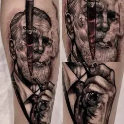 Varo Tattooer