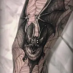 Varo Tattooer
