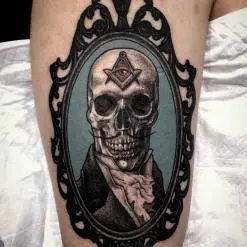 Varo Tattooer
