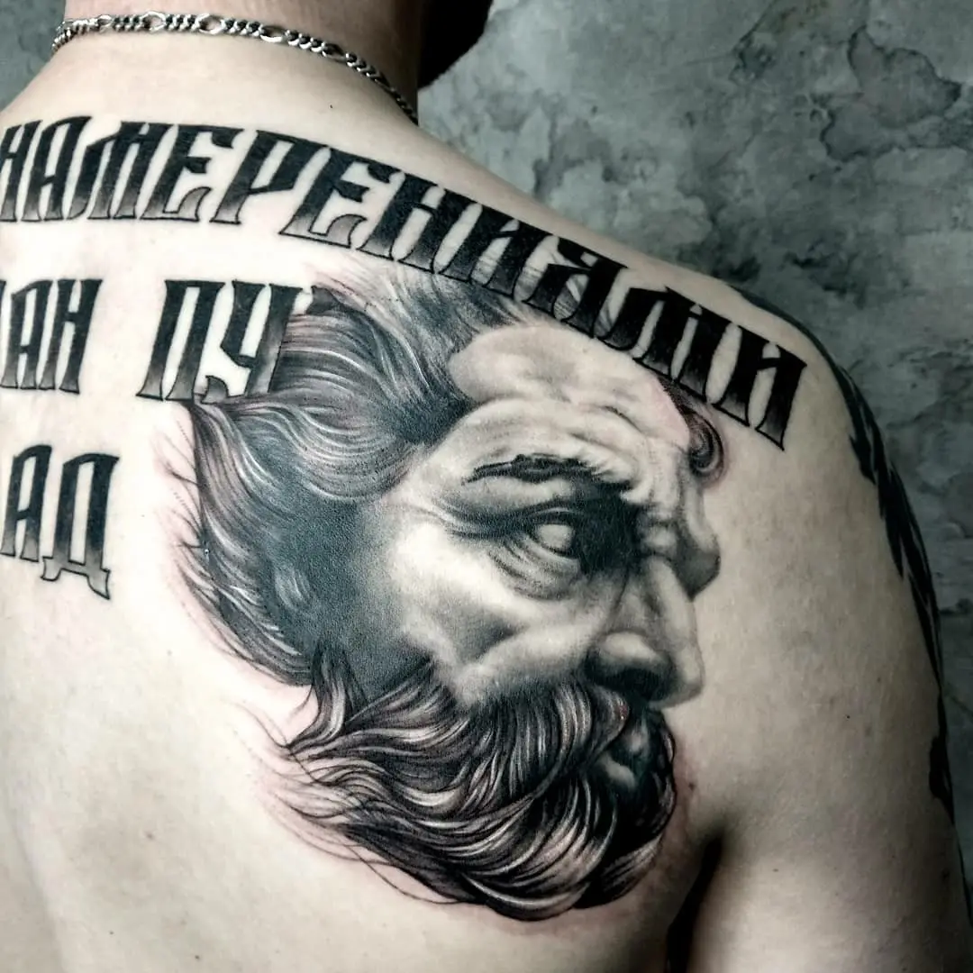 Владислав Лымарёв